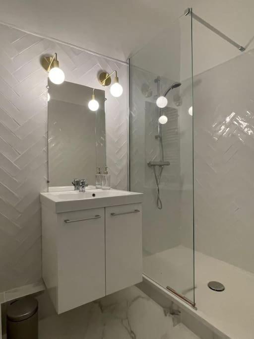 Superbe Appartement Cosy 2 Min Metro Joliette Marseilles Buitenkant foto